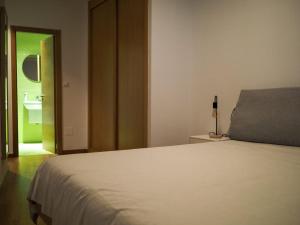 Nuevo apartamento en pleno centro de Boiro