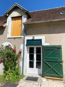 B&B / Chambres d'hotes La maison des rosiers au bord du Loir : photos des chambres