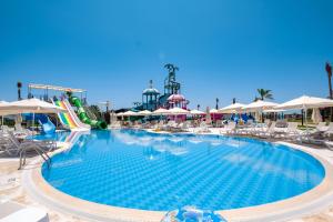 La Benata Beach Hotel
