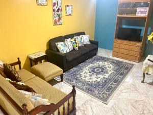 Coolworthy Cozy Retreat