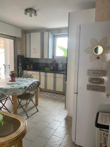 Appartements GITE des Orangers : photos des chambres