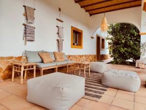 Villa Linda, ruime privé-villa met zwembad met prachtige tuin