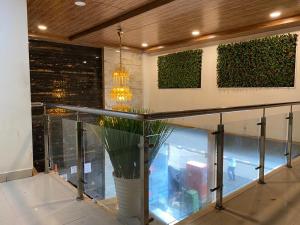 TRI HOTEL