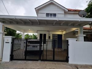 Homestay Kuantan Casa Yara, 2 Storey Corner House
