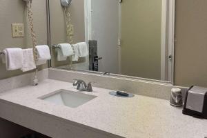 Double Room with Two Double Beds - Smoking room in Travelodge by Wyndham Carlisle North