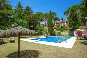 CL11 Nice townhouse with sea views