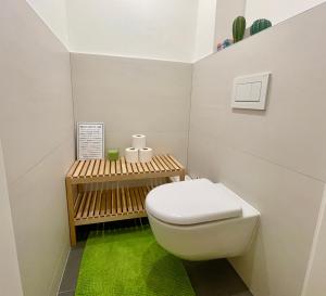 60 m2 Central Rooftop Apartment with AC