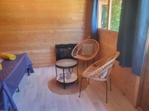 B&B / Chambres d'hotes Adorable Cocon Nature et detente : Chambre Double avec Salle de Bains Privative