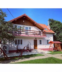 Horace Guesthouse POOL & HOT TUB & BIKES & RIVER