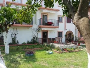 Perivoli Tessa's - Parga