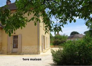 Maisons de vacances Domaine avec piscine a Milhac : photos des chambres