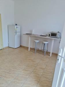 J & J RESIDENCE LIKE HOME