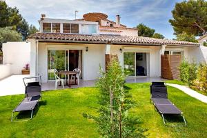 Appartements charmant deux pieces- terrasses- jardinet : photos des chambres