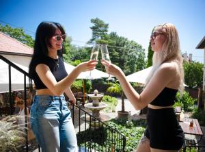 Penzión Wellness & Restaurant Zoborská, free parking