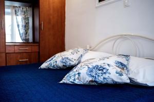 Live in the Heart of Corfu Old Town