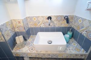 Old town secret garden img28