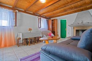 Vacation House, PARKING INCLUDED, Lovrecina