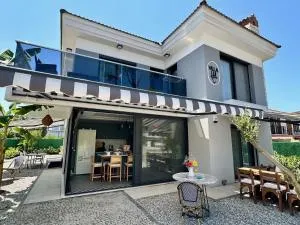 Villa Lui Hotel Alaçatı - 伊利察