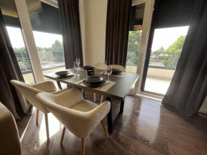 San Antonio Apartment