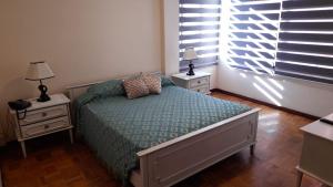 Amplio departamento en zona central norte 3B