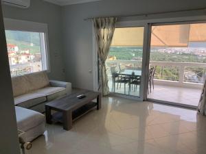 Τhe Sunny Apartments