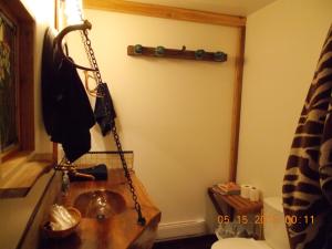 Bone Creek Wilderness Retreat