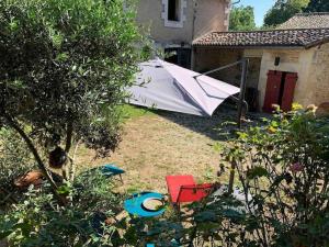 Sejours chez l'habitant Petite chambre, grand confort comme a la maison : photos des chambres