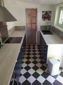 Maisons de vacances Maison calme avec terasse proche centre ville : photos des chambres