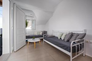 Anzuelo Apartments