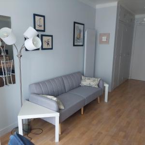 Appartements Studio lumineux proche port & plages : photos des chambres