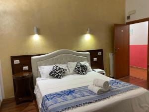 Double Room with Private Bathroom room in Aquarium Termini