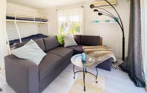 Cozy Home In Sexdrega With Lake View