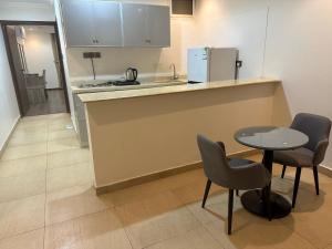 الجنى للشقق المخدومة فرع الطريق الدولي