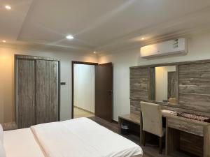 الجنى للشقق المخدومة فرع الطريق الدولي