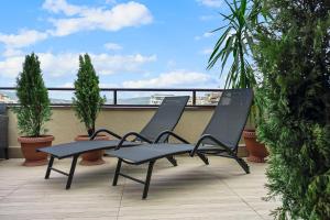 The Episode - Jacuzzi Penthouses