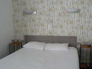Hotels Hotel Les Alizes : photos des chambres