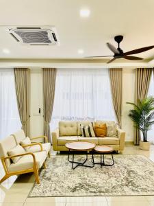 House10 Desaru Coast with KTV BBQ Private Pool