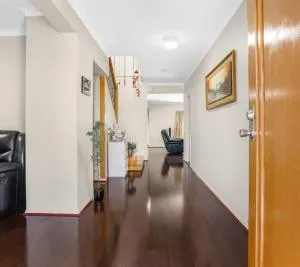 Deluxe Double Room with private shower - Пойнт-Кук