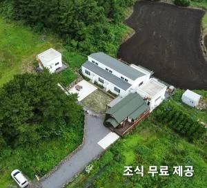 Contain Jeju-Darangswi - Kyeryong-dong