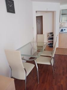 Templum Yovis Apartments