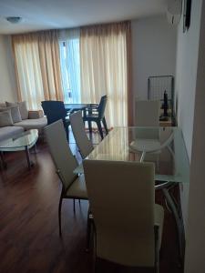 Templum Yovis Apartments