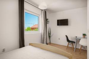 Frida Rooms and Apartments Vodice