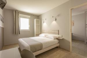 Hotels Hotel Grand Cap Rooftop Pool : photos des chambres