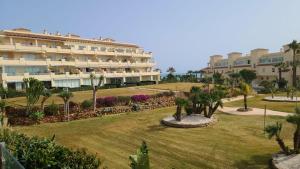 2 bedroom apartment overlooking Mediterranean, 2 outdoor pools