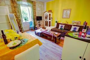 Apartment Chatedral Pula