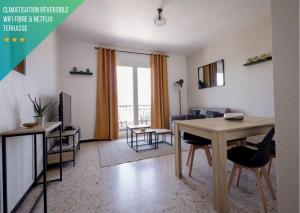 Appartements ღ Le Santa Cruz • Spacieux T3 • Parking & Wi-Fi : photos des chambres