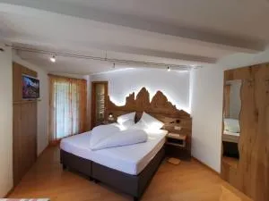 Hotel Akelei - 佩尔卡