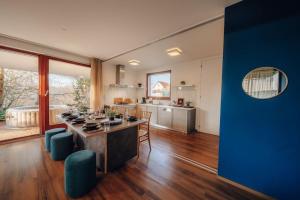 Marvel 2BD Apartment in modern villa with cozy terrace