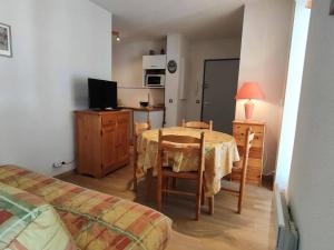 Appartement 2 pièces au centre de Cauterets - 4 pers - FR-1-234-148