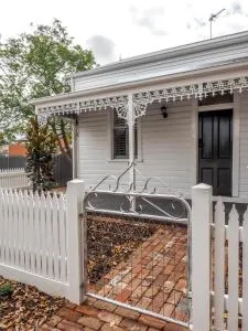 Central Bendigo Cottage Charm - Epsom